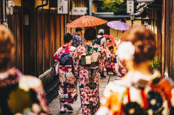 京都でおすすめの女性用風俗を紹介！料金形態や初めての方におすすめのお得情報も