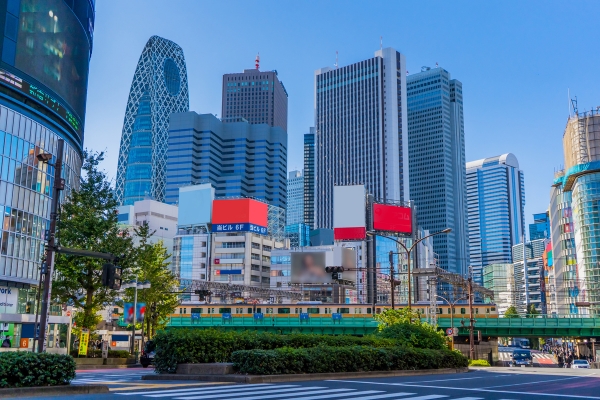 【新宿・女性用風俗】夜の新宿で「役割」を脱ぎ捨てる。匿名性に守られた街で、本当の自分を解放するための完全ガイド