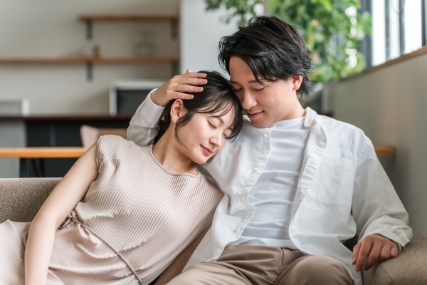 添い寝・ハグだけでもいい？性的サービスなしで女風を利用する方法とおすすめの過ごし方